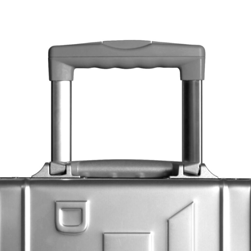 Port Designs VAL D’ISERE 30L Metal Travel Suitcase - Image 3