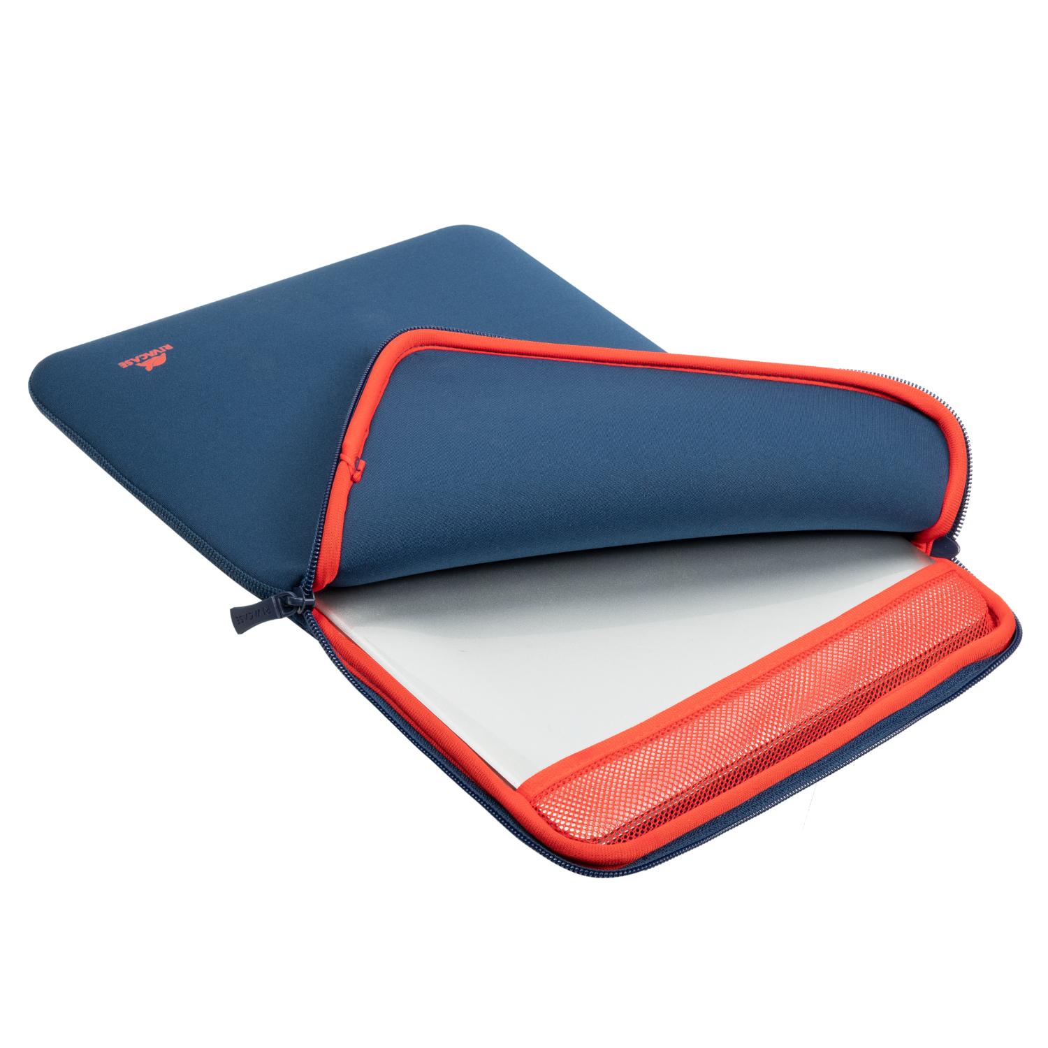 RIVACASE 5226 Antishock Laptop Sleeve 15.6-inch – Dark Blue - Image 11